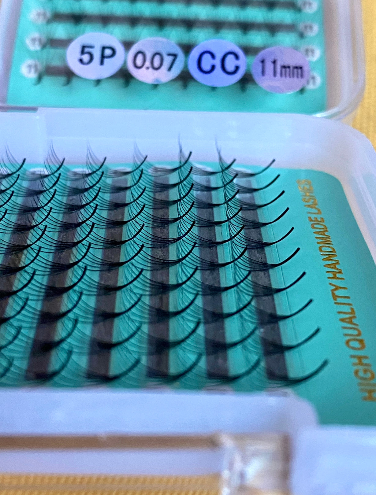 5D - 0.07mm Slim/Pointy Root Medium Stem Premade Fans 16 lines NO-Logo 160 fans 【Sale】